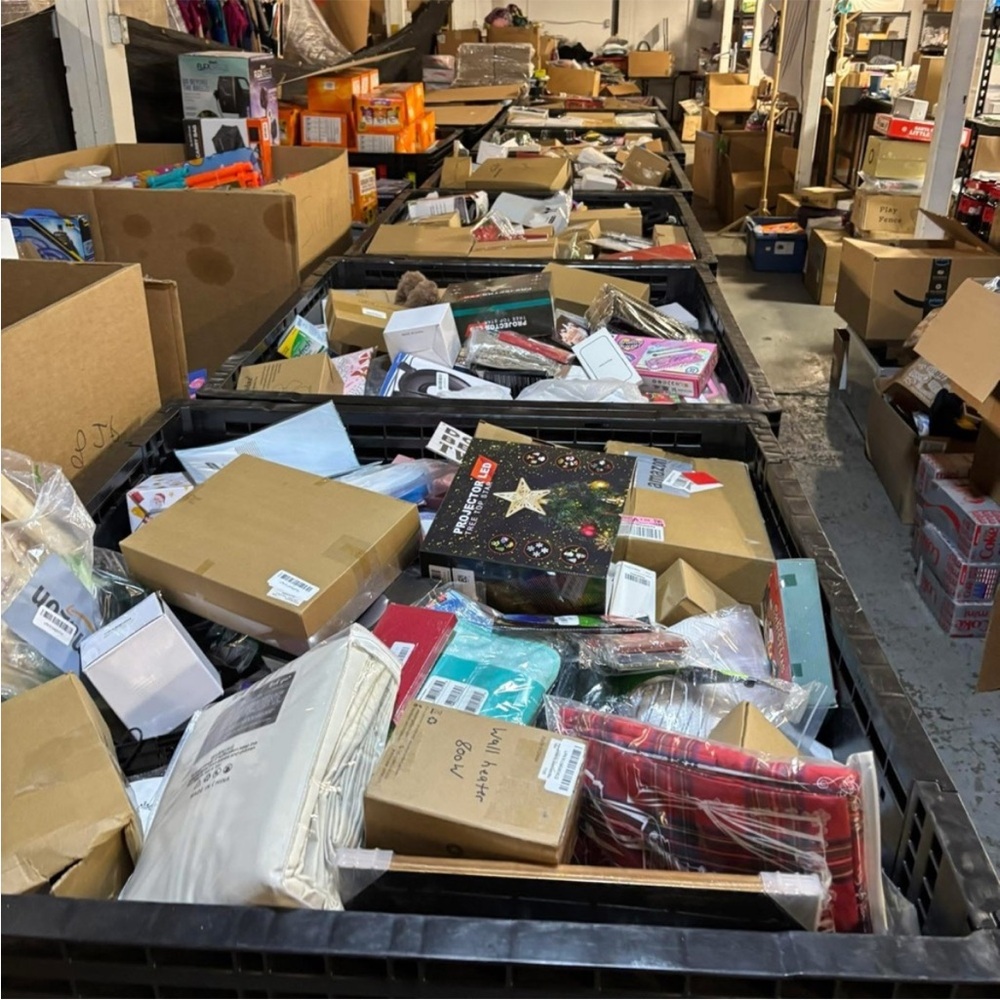 90 pcs AMAZON Walmart TJ max Marshalls Target LIQUIDATION MYSTERY BOX GEN MERCH